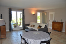 Charger l'image dans la galerie, Gîte au Cœur des Vignes